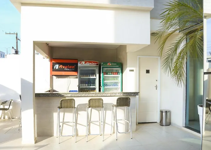 Avelan Plaza Hotel